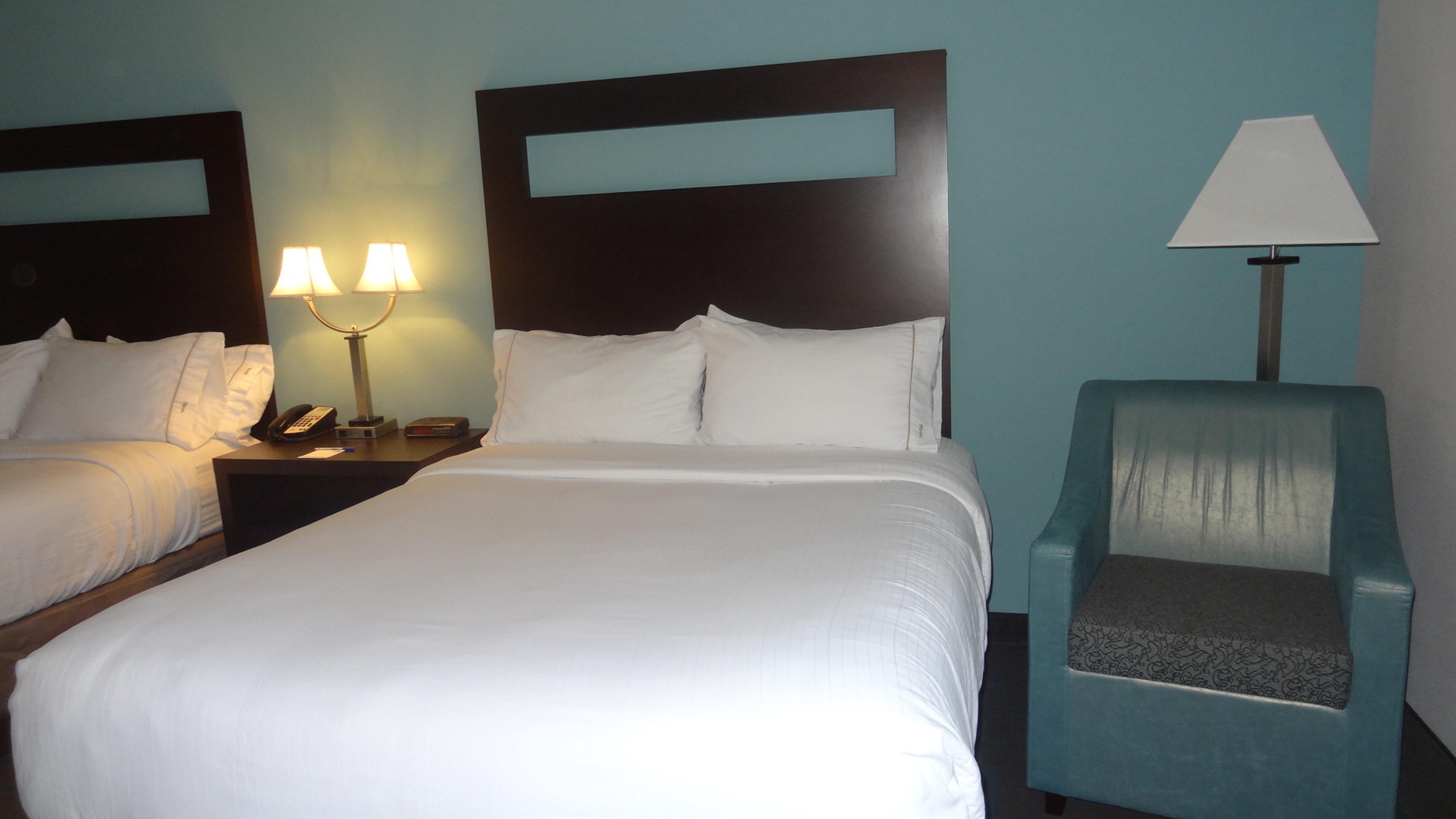 Holiday Inn Express Hotel Kansas City - Bonner Springs By Ihg Exterior foto
